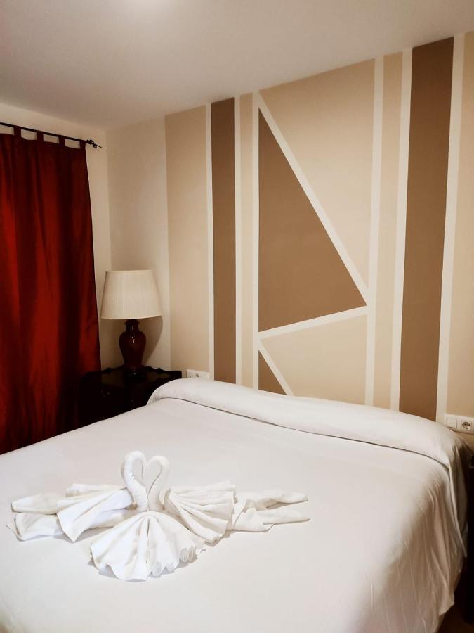 Standard Single Room,1362557303:JPEG
